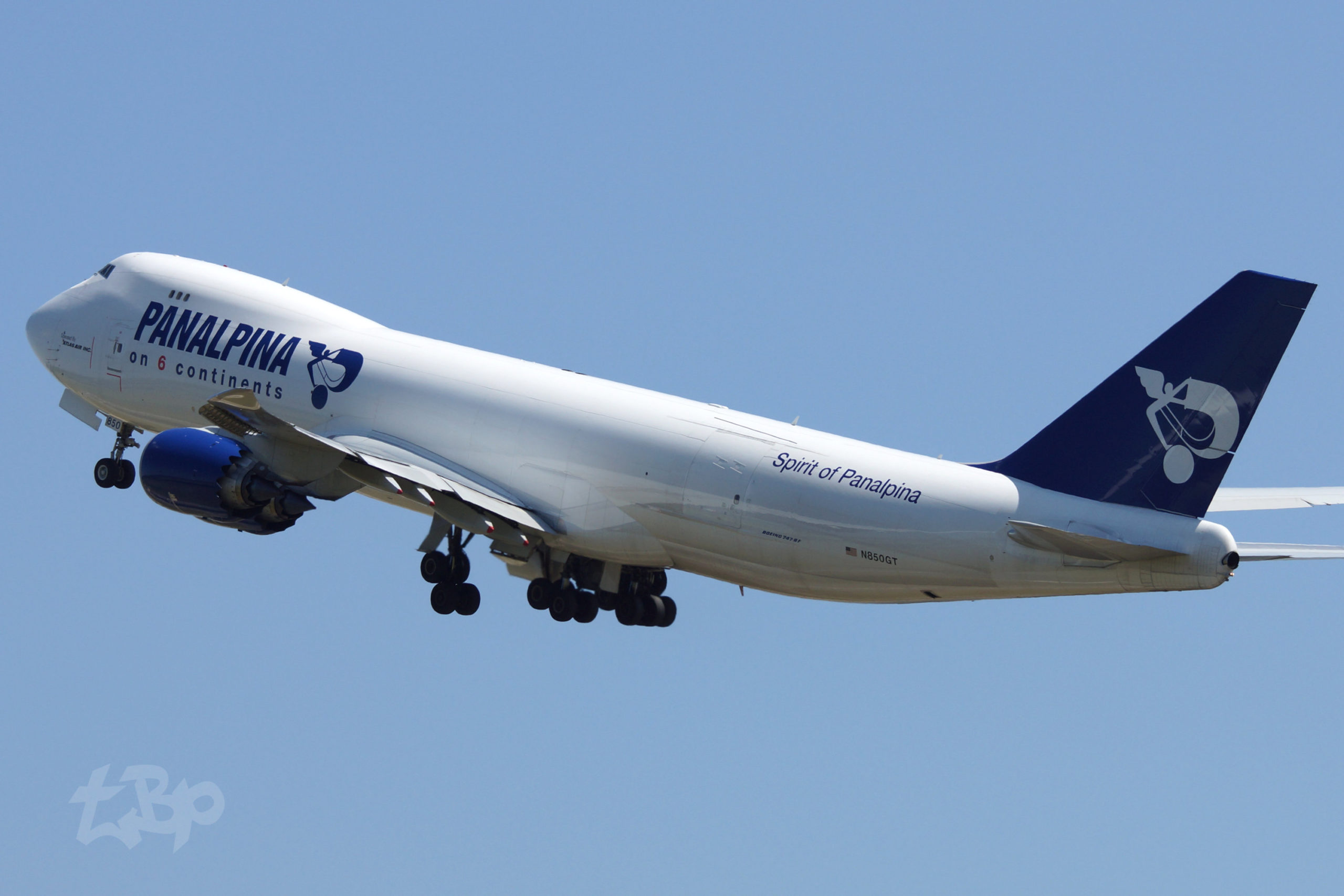 Video - Boeing 747-8 Panalpina Boeing 747-8 departing London Stansted